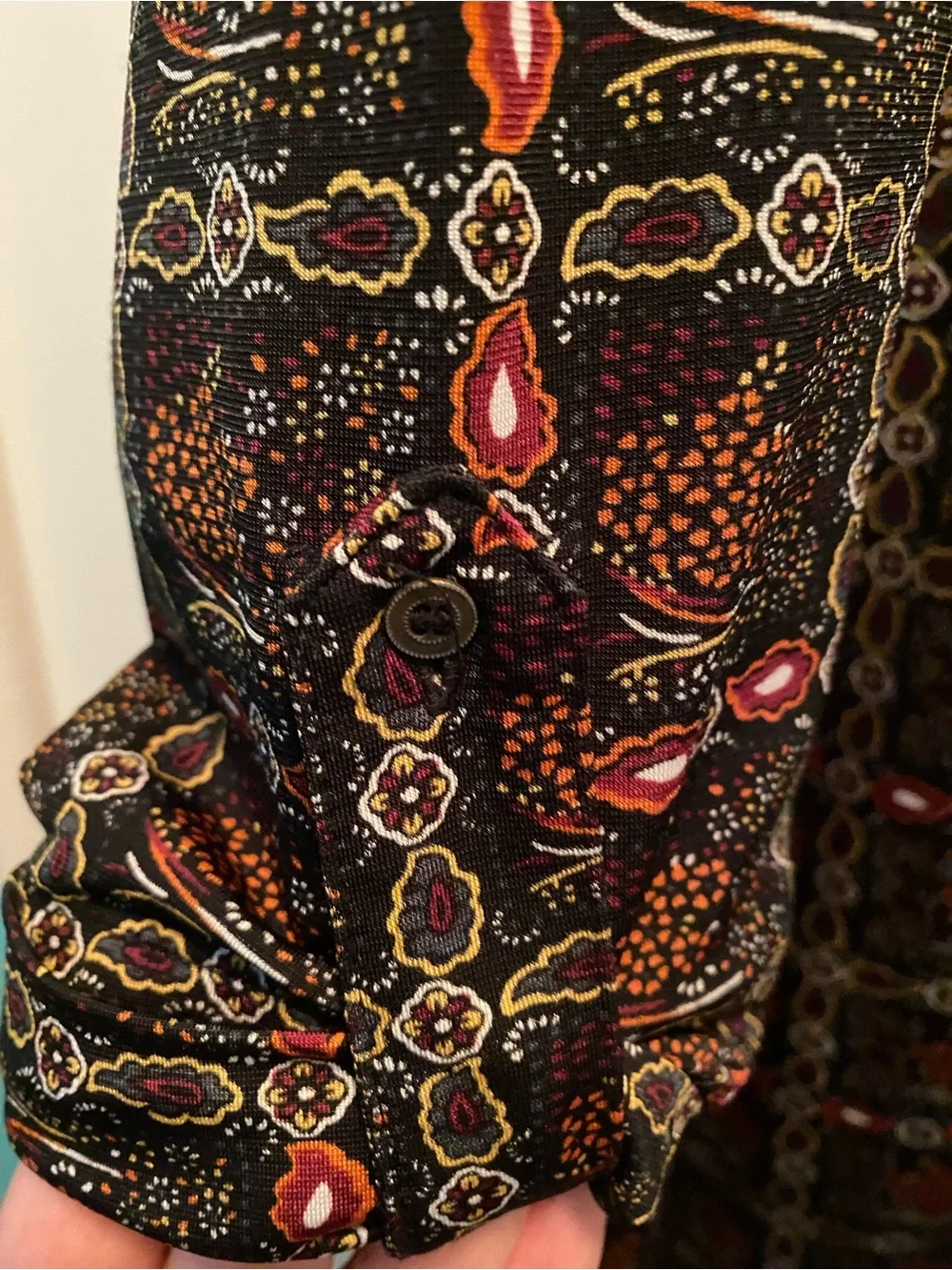 Nygard Autumn/Fall/Earth Tone Colors Mixed Media Geometric Design Blouse 1X